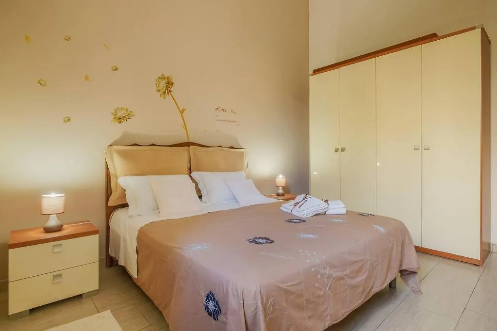 Bilocale In Giardino Apartman Casa Santa  Casa Santa (Trapani)